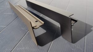 Hliníkový parapet vnější - hliníkové krytky k omítce, pod omítku